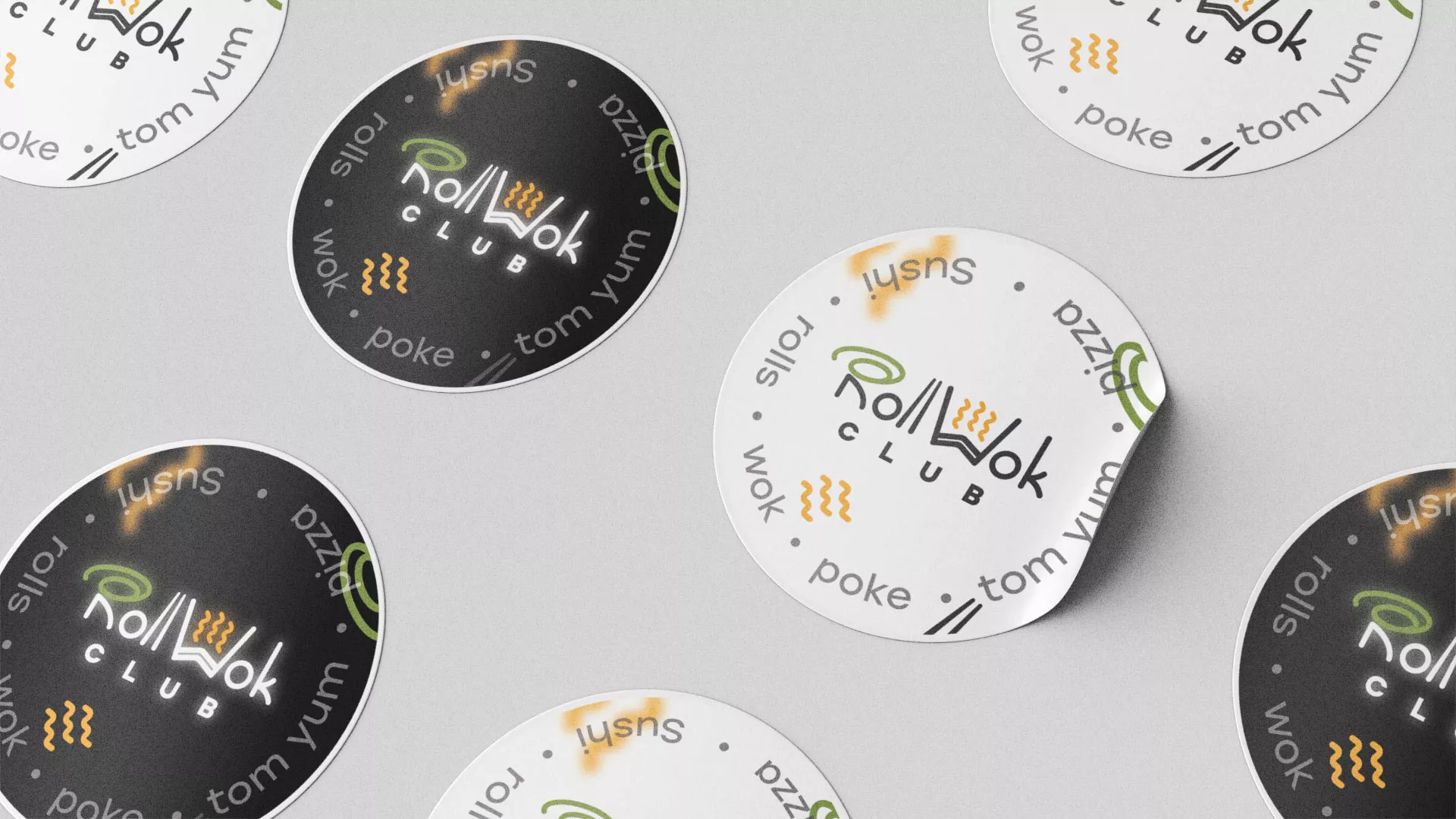 Разработка наклеек для суши-бара «Roll Wok Club» в Валдае
